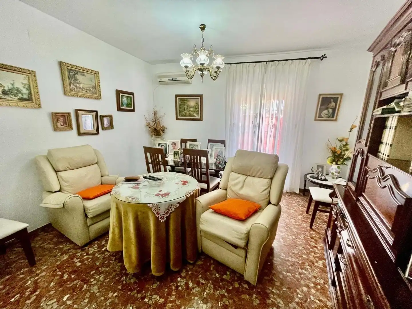 Living room of Detached homes for sale in El Carpio