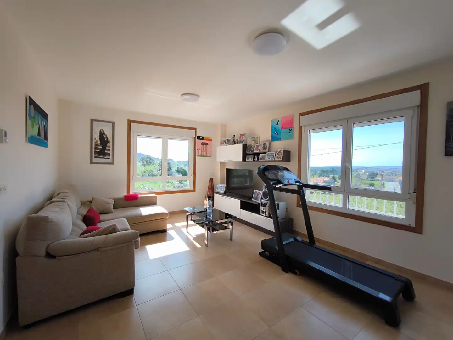 Sala de estar de Casa o chalet en venta en Meis con Calefacción, Jardín privado y Parquet