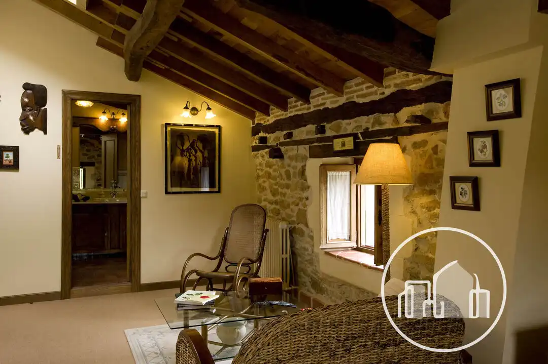 Sala de estar de Casa o chalet en venta en Merindad de Sotoscueva con Calefacción, Terraza y Balcón