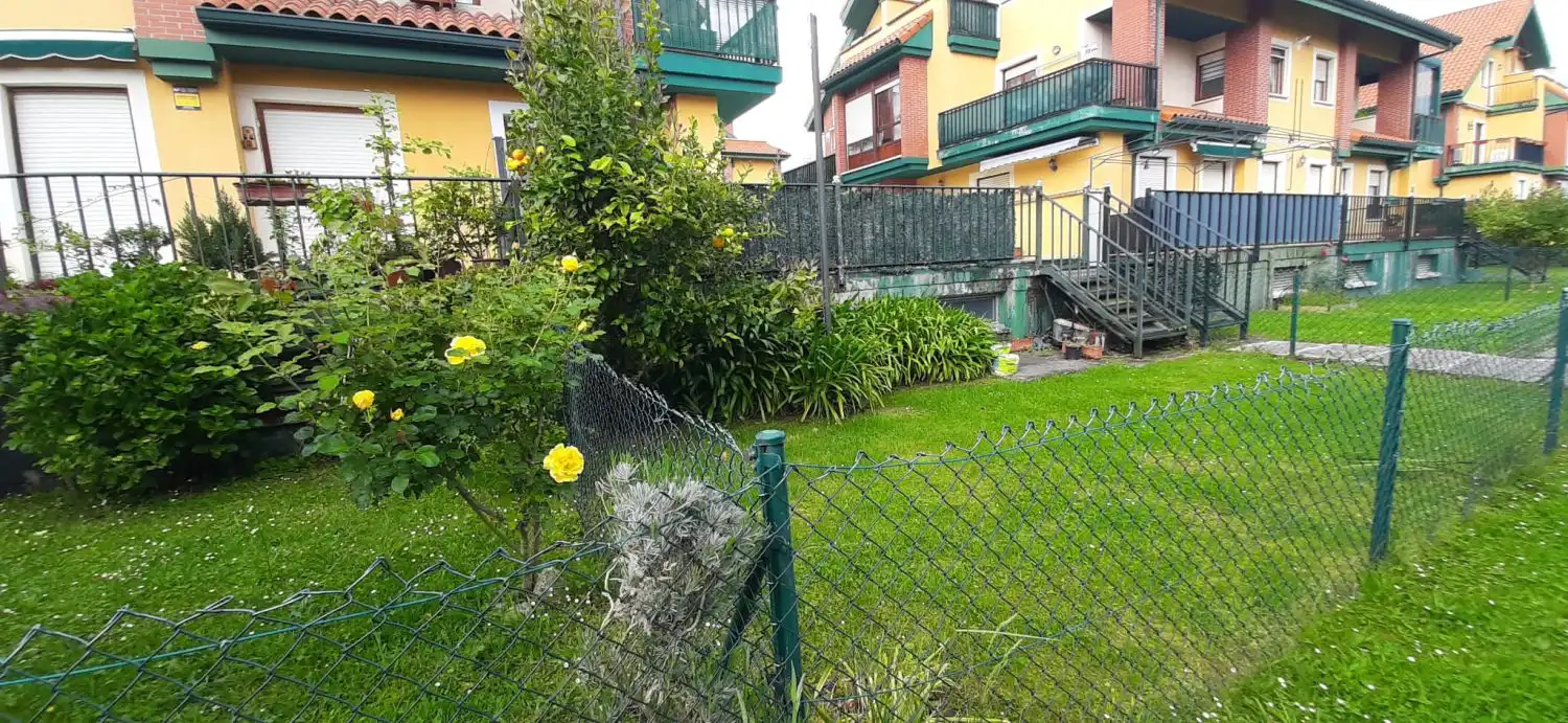 Exterior view of Ground floor for sale in Bárcena de Cicero  with Heating, Terrace and Storage room