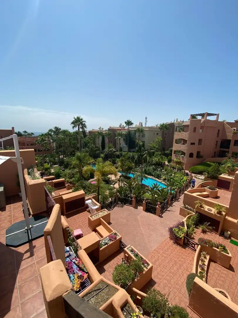 Exterior view of Attic for sale in Estepona  with Air Conditioner, Terrace and Furnished