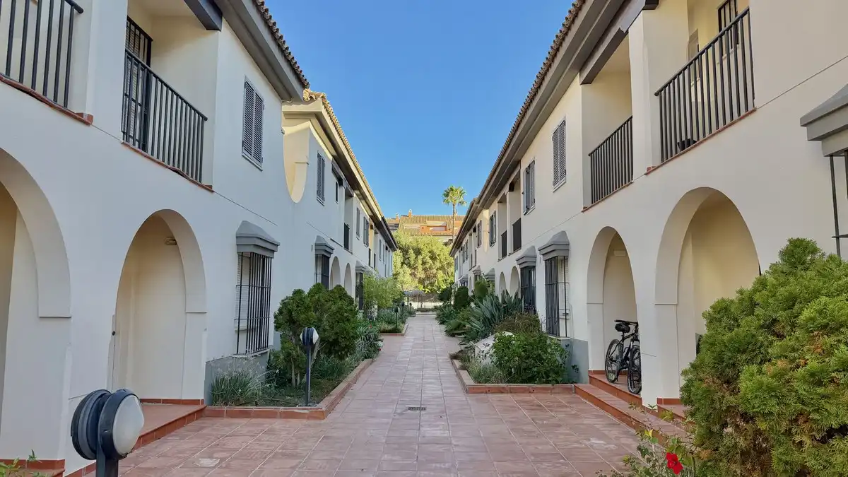 Reihenhaus zum Verkauf in Nueva Andalucía, imagen 31