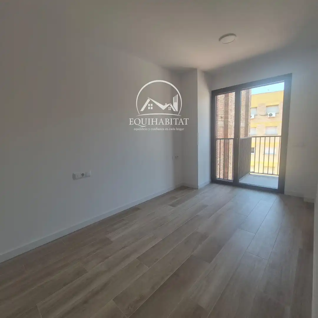 Habitación de Ático de alquiler en Lleida con Aire acondicionado y Terraza