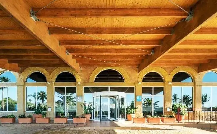 Casa adosada en venda en Chiclana de la Frontera amb Aire condicionat, Jardí privat i Terrassa