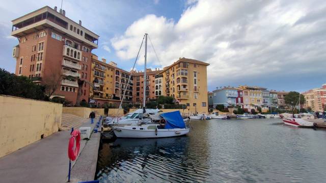 Apartamento en Alquiler en Port Saplaya