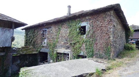VENTA DE BONITA CASA DE PIEDRA CON HÓRREO., imatge 2