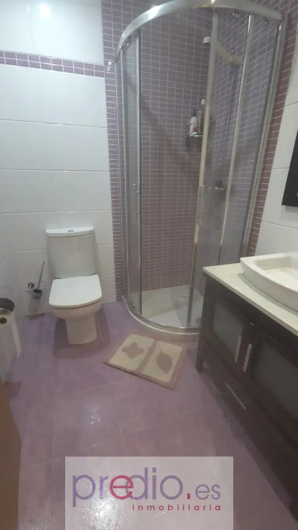 Bany de Dúplex en venda en Lugo amb Calefacció, Parquet i Traster