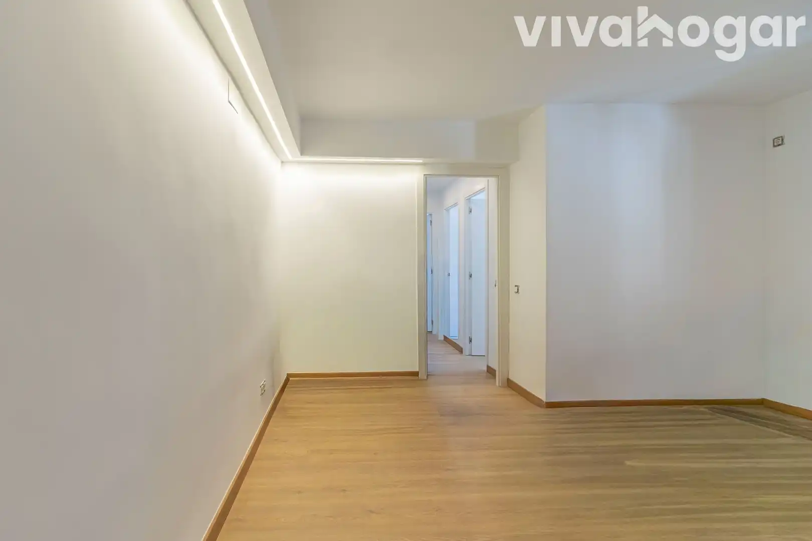 Bedroom of Flat for sale in Madrid  with Air Conditioner and Heating