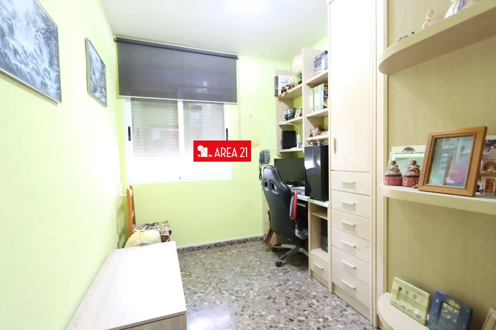 Habitación de Piso en venta en La Pobla de Vallbona con Aire acondicionado, Calefacción y Trastero