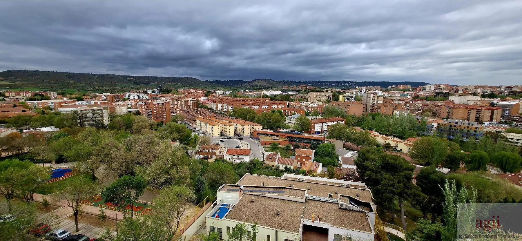 Außenansicht von Wohnung zum Verkauf in Guadalajara Capital mit Heizung und Terrasse