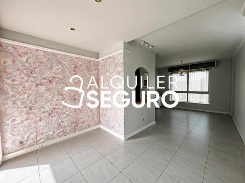 Sala d'estar de Pis de lloguer en Collado Villalba amb Aire condicionat, Calefacció i Terrassa