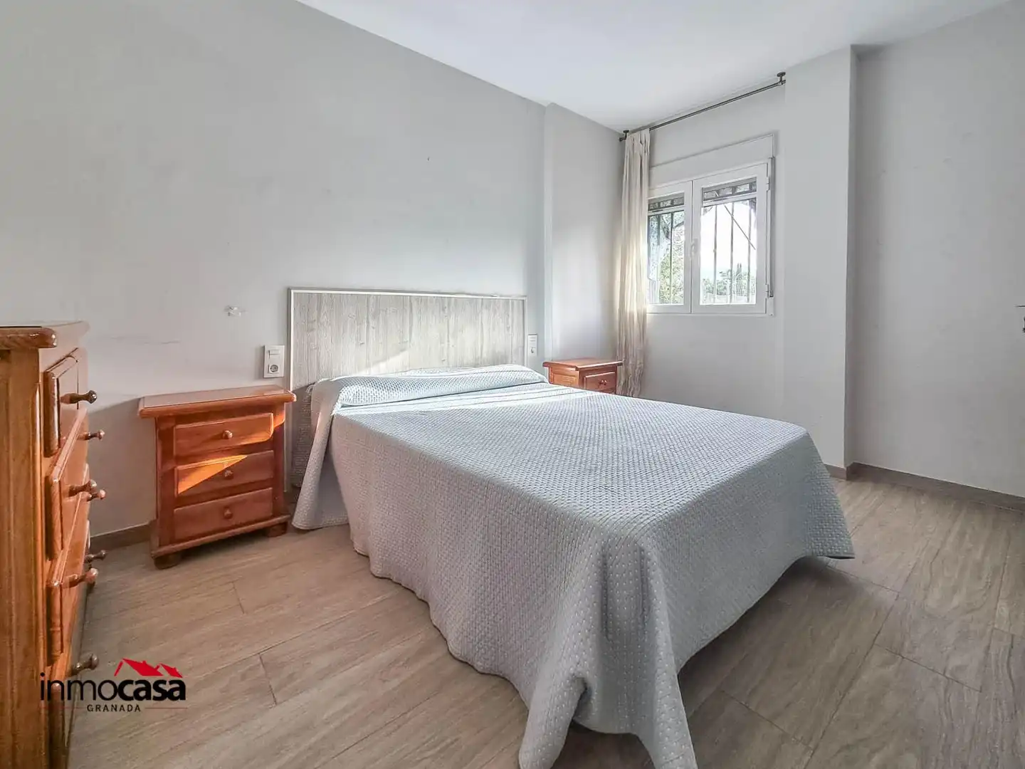 Habitación de Piso en venta en Granada con Aire acondicionado, Calefacción y Terraza