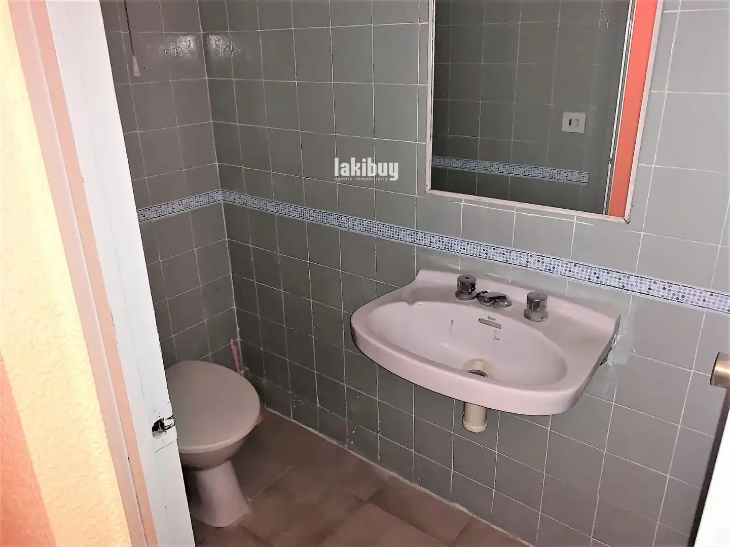 Baño de Local en venta en Agramunt con Aire acondicionado y Calefacción
