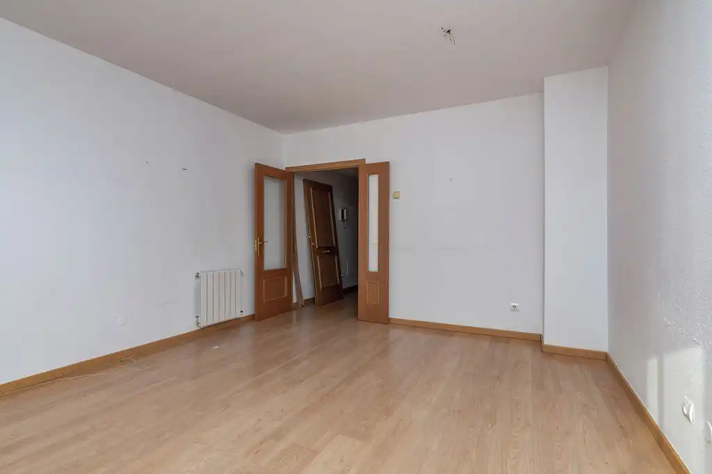 Piso en venta en Pinto con Calefacción, Trastero y Piscina