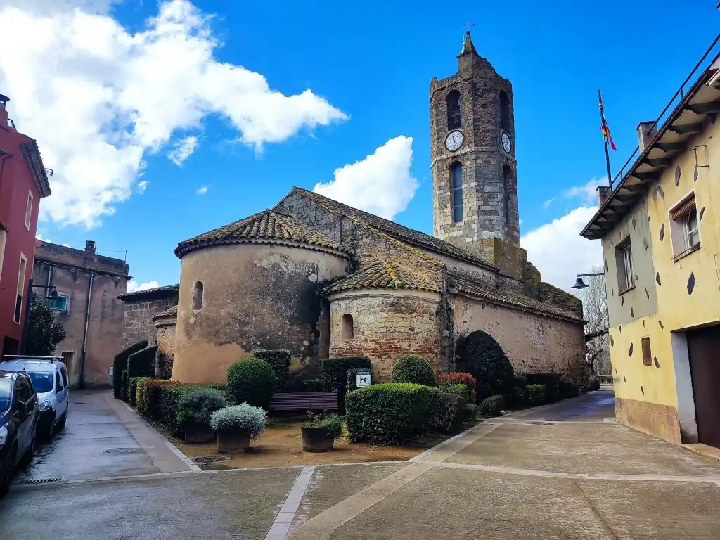 Exterior view of Houses for sale in Peralada