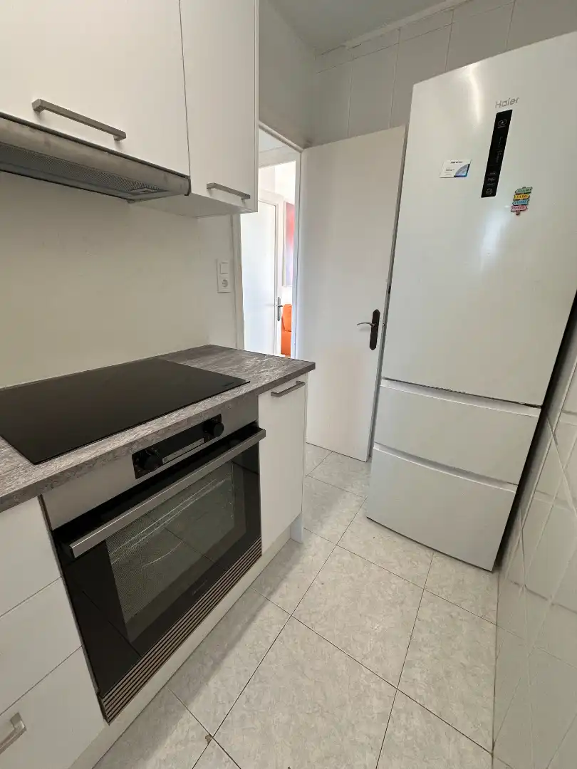 Apartament amb ascensor en venda a Carrer del Monestir de Poblet 16, imagen 12