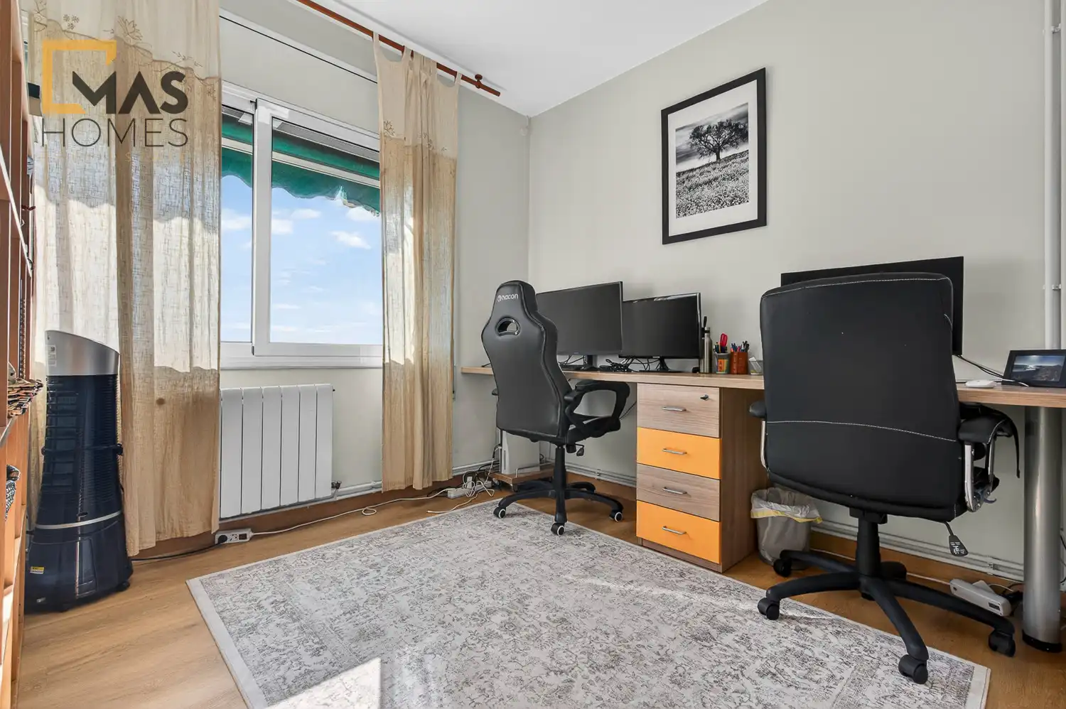Wohnung zum Verkauf in Sabadell mit Klimaanlage, Heizung und Terrasse