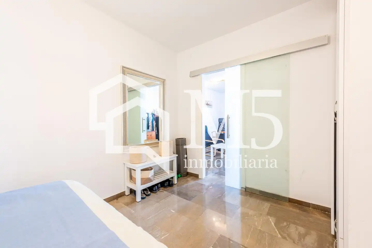 Habitación de Local en venta en Vélez-Málaga con Amueblado
