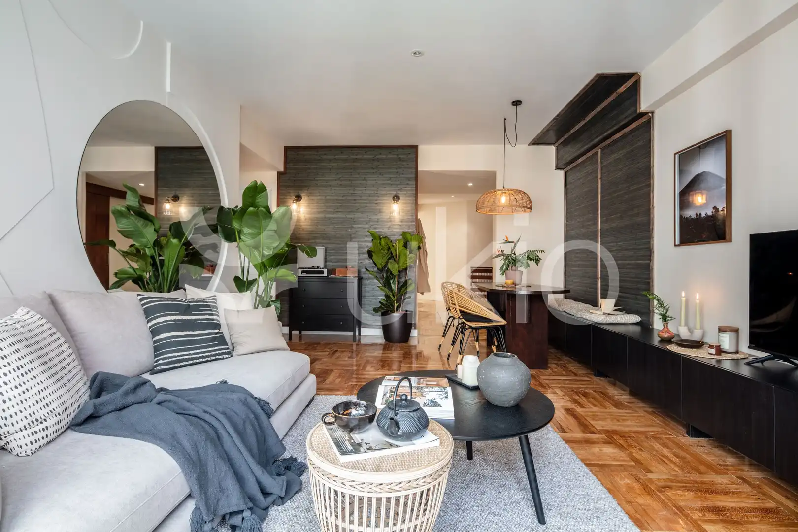Living room of Apartments for rent in Madrid  with Air Conditioner, Heating and Furnished