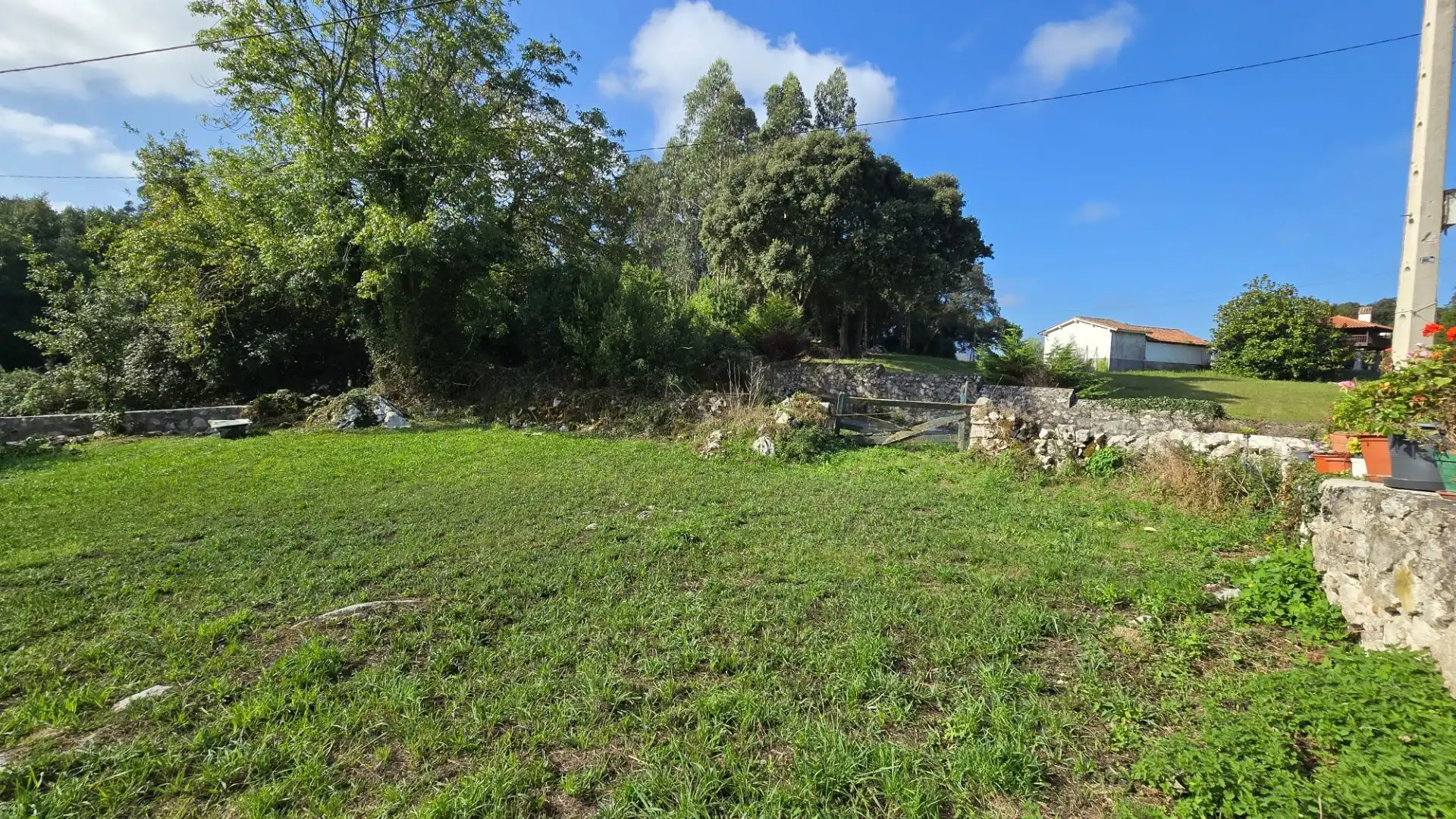Casa con jardín en venta en Posada - Barro, imagen 3