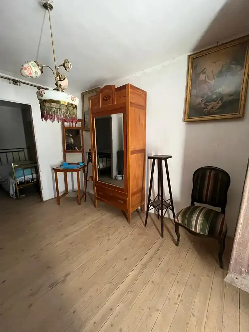 Dormitori de Pis en venda en Cedillo de la Torre amb Jardí privat, Moblat i Balcó