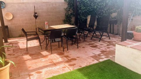 Foto 2 de Casa adosada en venta en Guadamur, Toledo