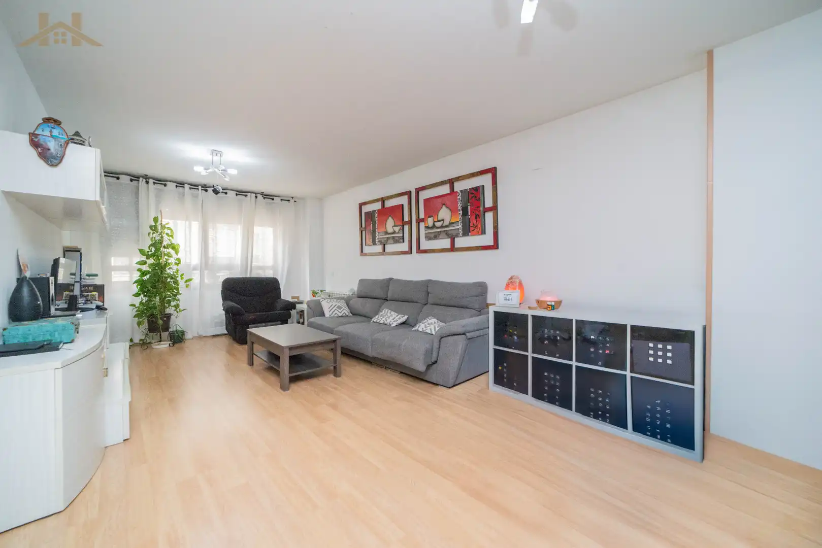 Living room of Flat for sale in Móstoles  with Air Conditioner, Heating and Storage room