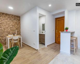 Apartament per a compartir en  Valencia Capital amb Aire condicionat i Terrassa