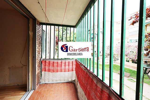 Exterior view of Flat for sale in Parla  with Heating