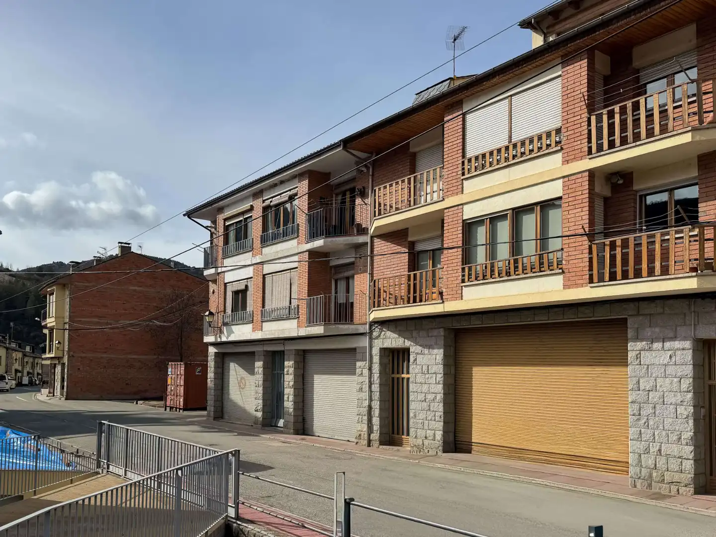 Vista exterior de Piso en venta en Montellà i Martinet con Amueblado