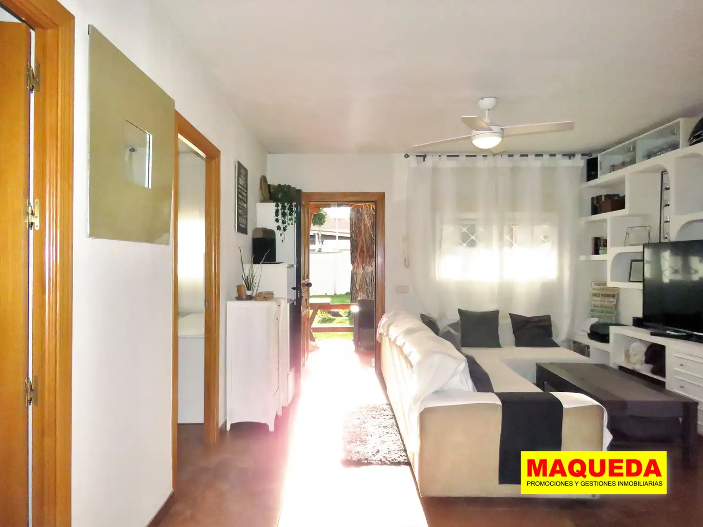 Living room of Houses for sale in Majadahonda  with Heating, Private garden and Swimming Pool