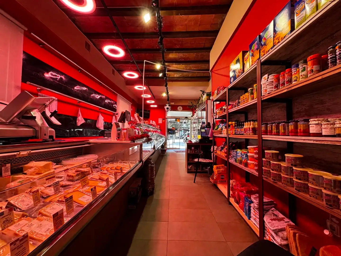 Local en traspaso en Les Corts
