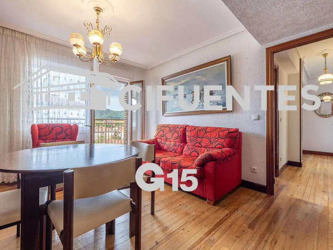 Wohnzimmer von Wohnung zum Verkauf in Usurbil mit Terrasse, Abstellraum und Balkon
