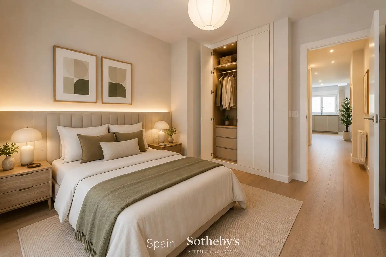 Dormitori de Apartament en venda en Madrid amb Calefacció