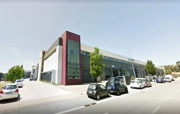 Nau industrial de lloguer a LLINARS DEL VALLES