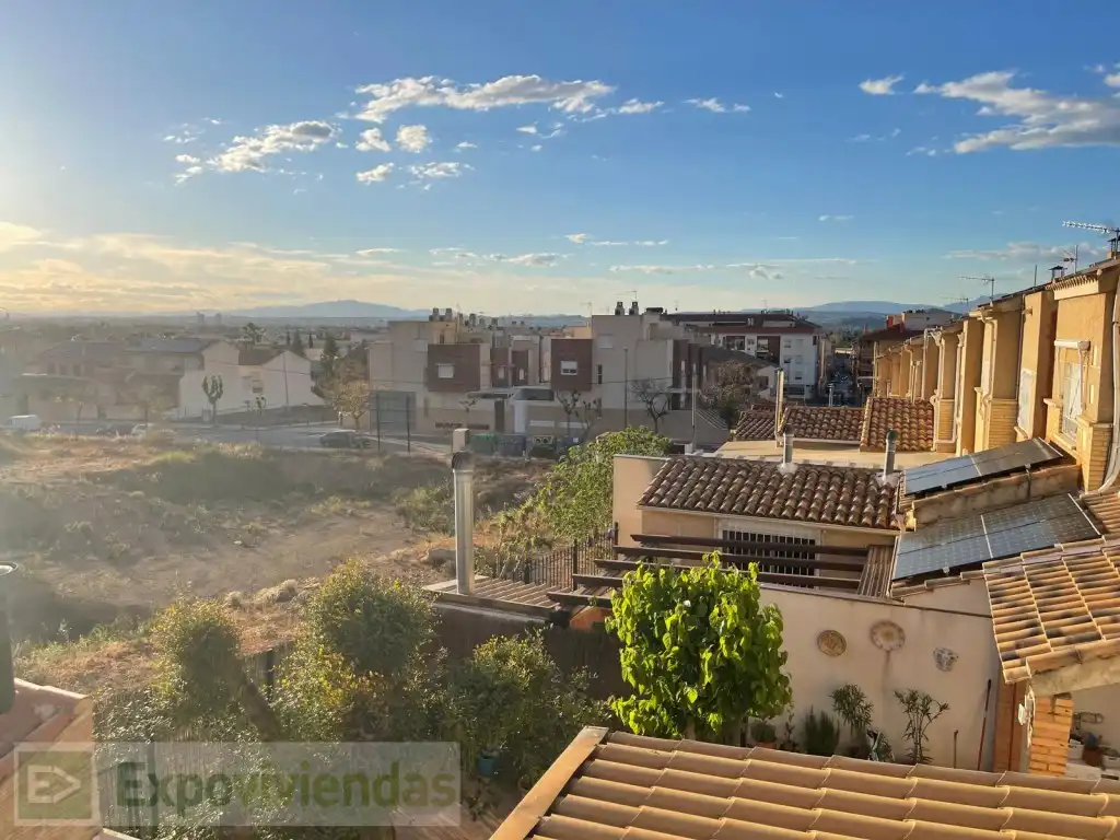Vista exterior de Casa adosada en venta en Murcia