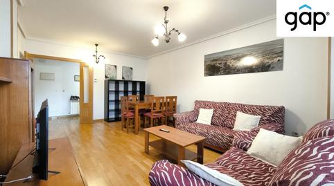 Photo 3 of Flat to rent in Del Pino Negral, Reyes Católicos - Paseo San Antonio, Cuenca