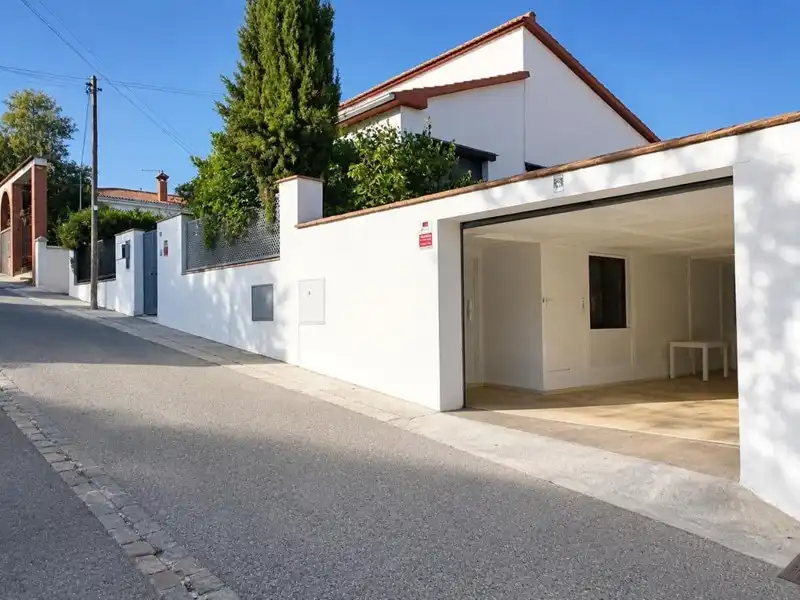 Parking of Houses for sale in Granada  with Heating, Private garden and Terrace