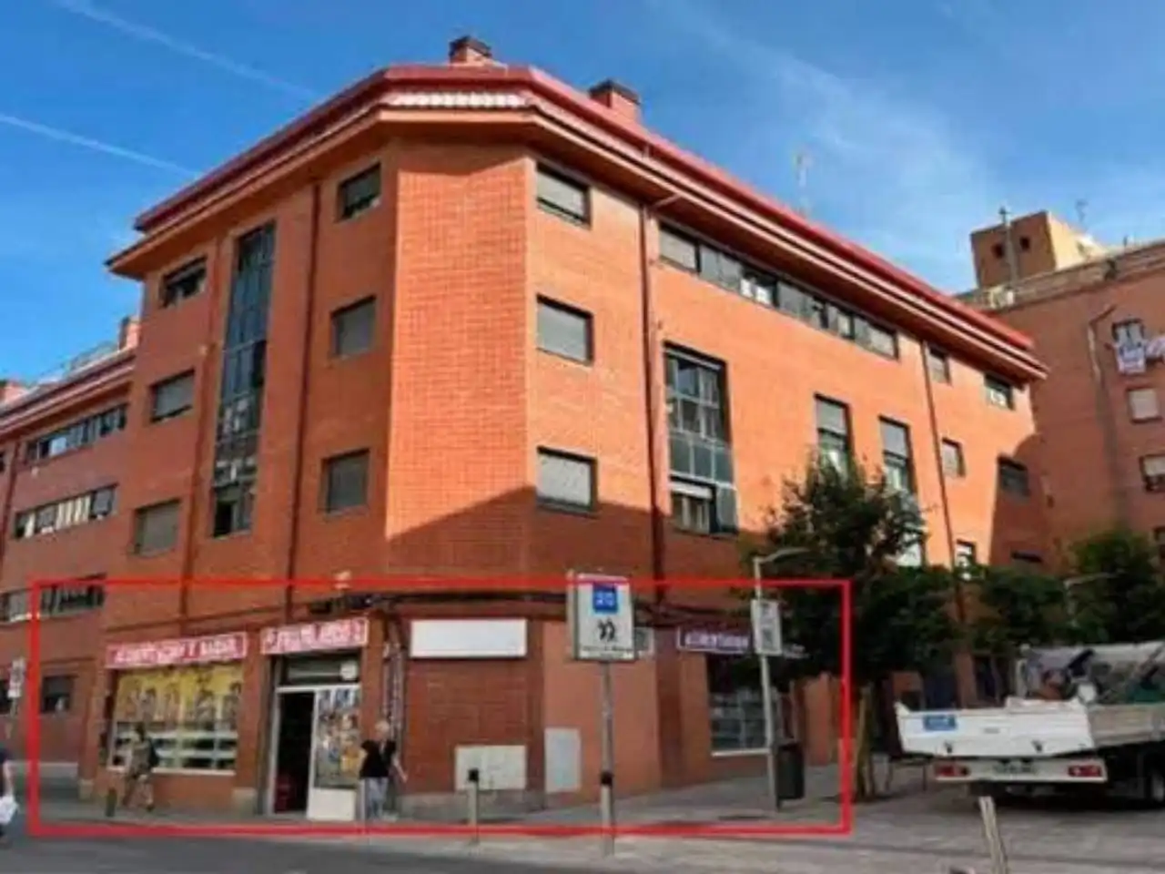 Local comercial en venda a Tetuán