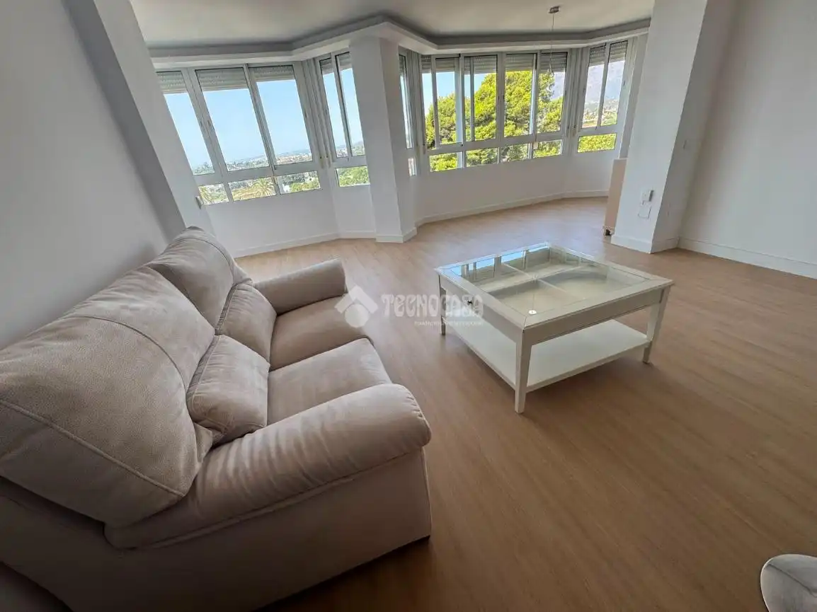 Wohnzimmer von Wohnung zum Verkauf in Estepona