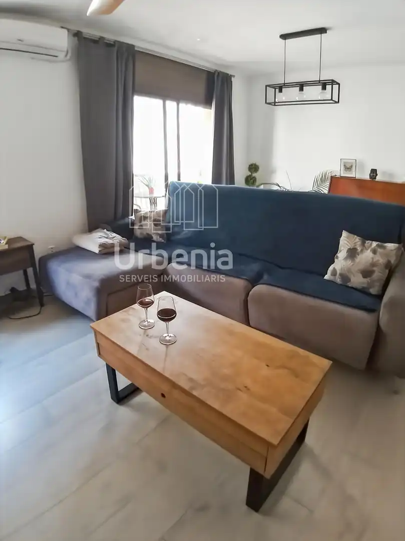 Sala de estar de Piso en venta en Mataró con Aire acondicionado, Calefacción y Terraza