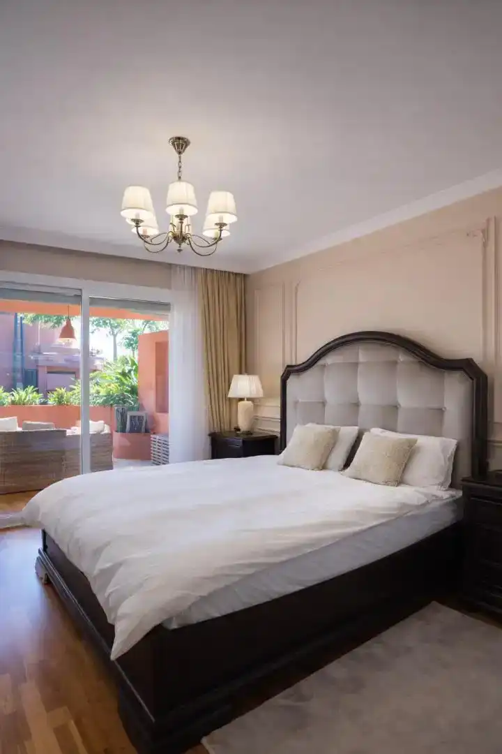 Bedroom of Flat for rent in Marbella  with Air Conditioner, Swimming Pool and Balcony