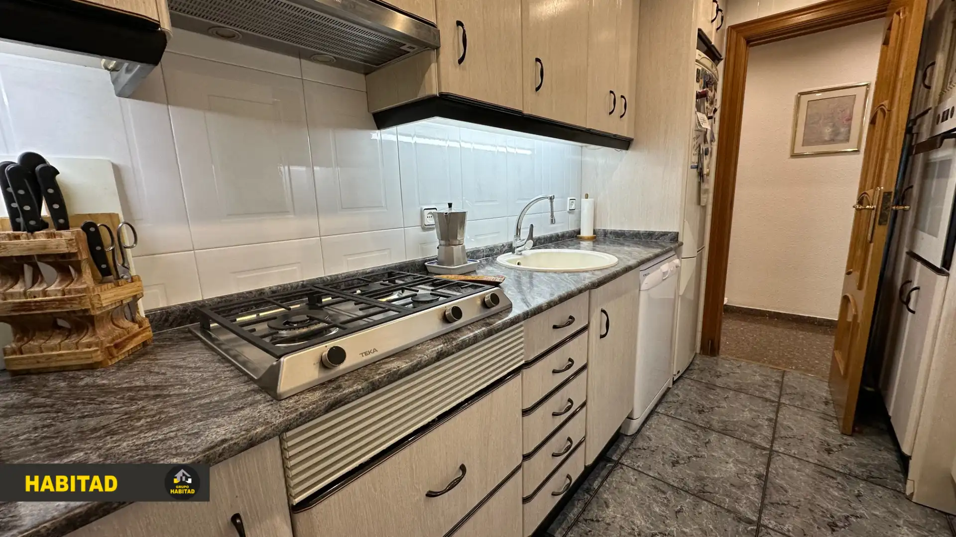 Cocina de Piso en venta en Sant Boi de Llobregat con Balcón