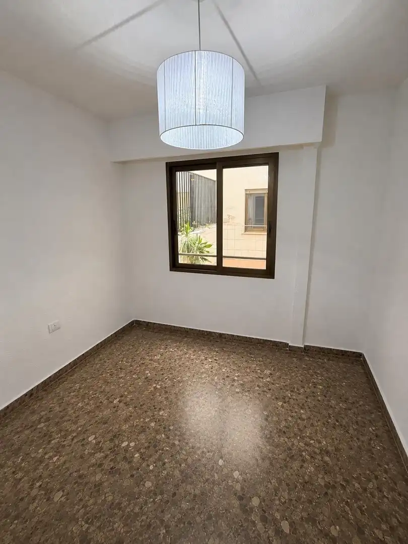 Bedroom of Flat for sale in Valencia  with Balcony