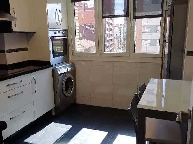 Cuina de Pis de lloguer en Gijón 