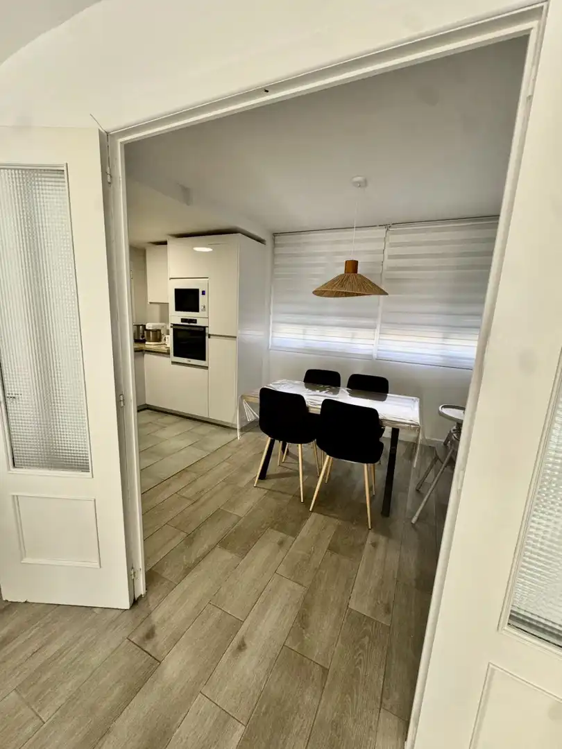 Cocina de Piso en venta en Castilleja de la Cuesta con Aire acondicionado y Calefacción
