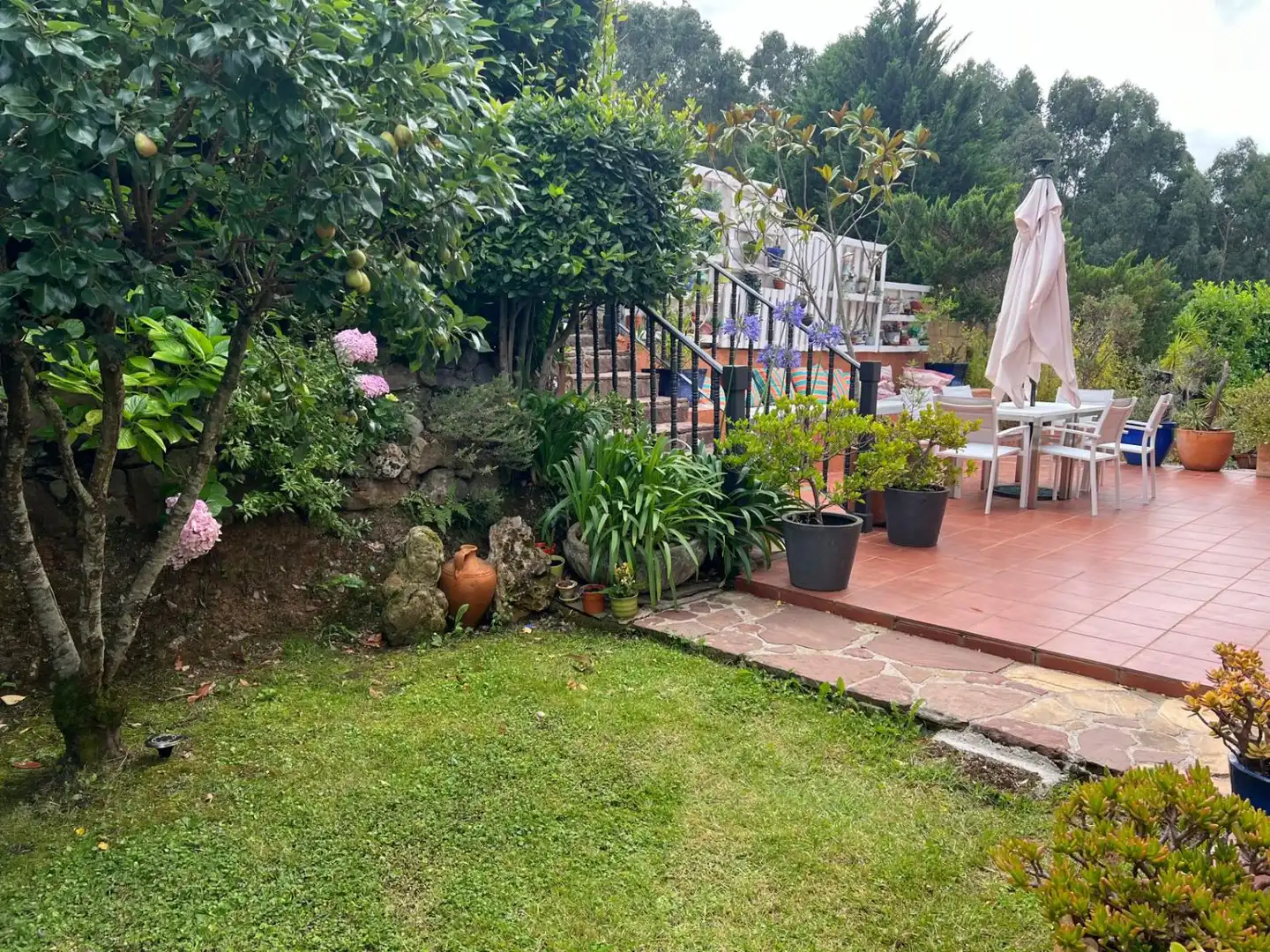 Jardín de Casa o chalet de alquiler en Limpias con Calefacción, Terraza y Amueblado