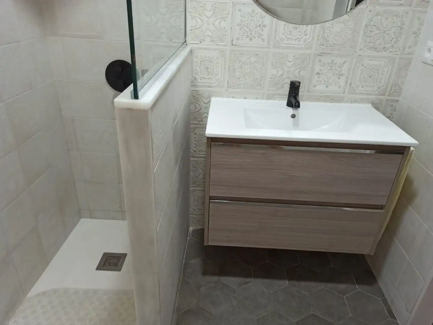 Baño de Piso en venta en Isla Cristina con Terraza y Balcón