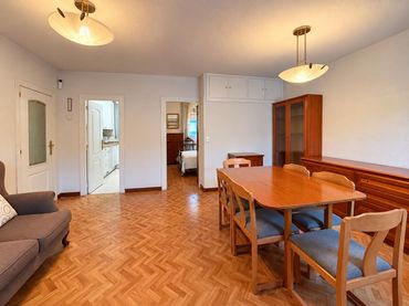 Piso con ascensor en venta en Calle POETA BLAS DE OTERO