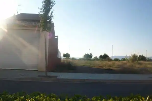 Terrenos y solares en venta en Corinto - Almarda